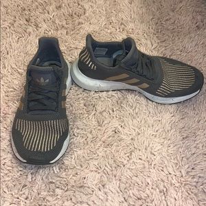 Adidas Swift Run Sneaker